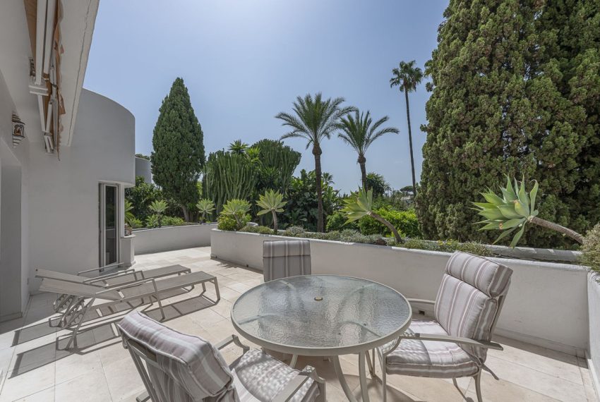 R5134717-Apartment-For-Sale-The-Golden-Mile-Middle-Floor-2-Beds-100-Built-4