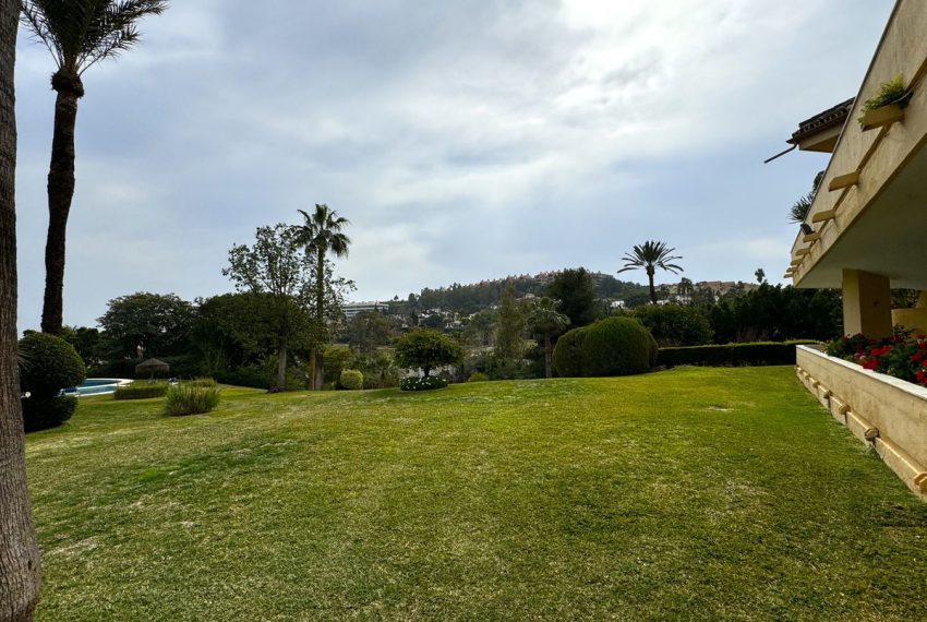 R5135302-Apartment-For-Sale-Nueva-Andalucia-Duplex-2-Beds-108-Built-5