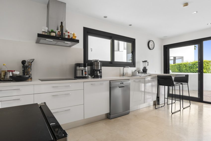 R5135941-Villa-For-Sale-Benahavis-Detached-4-Beds-410-Built-7