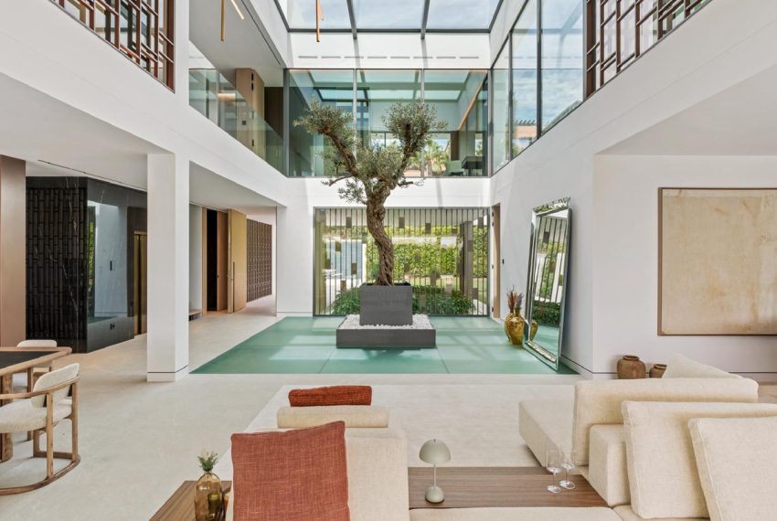 R5135956-Villa-For-Sale-The-Golden-Mile-Detached-5-Beds-1318-Built-10