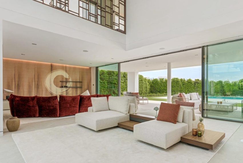 R5135956-Villa-For-Sale-The-Golden-Mile-Detached-5-Beds-1318-Built-13