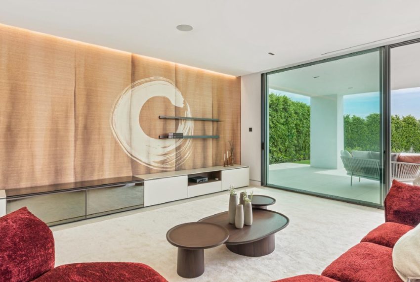 R5135956-Villa-For-Sale-The-Golden-Mile-Detached-5-Beds-1318-Built-14