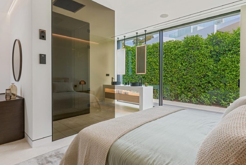 R5135956-Villa-For-Sale-The-Golden-Mile-Detached-5-Beds-1318-Built-15