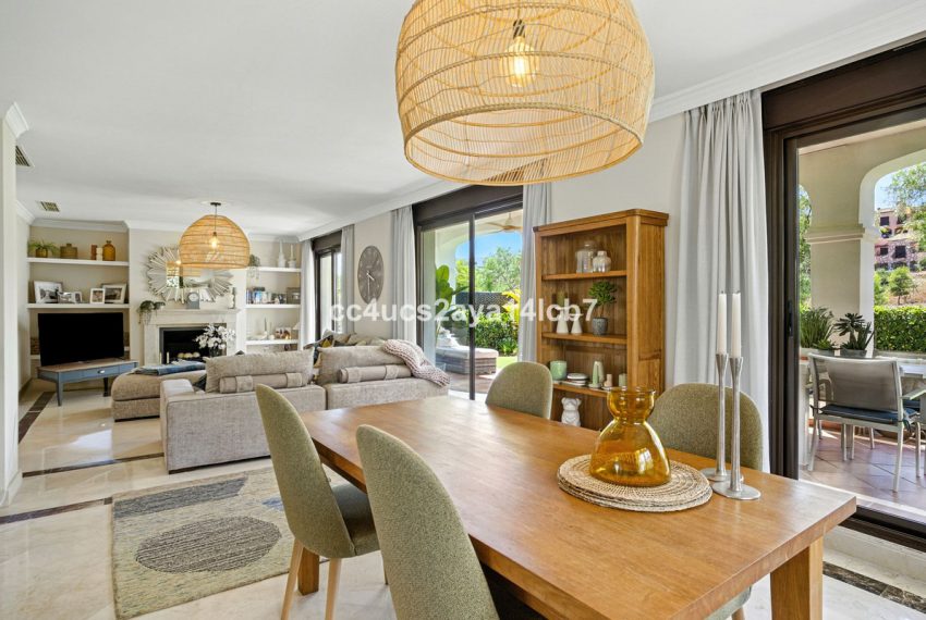 R5137927-Villa-For-Sale-Estepona-Detached-3-Beds-170-Built-10