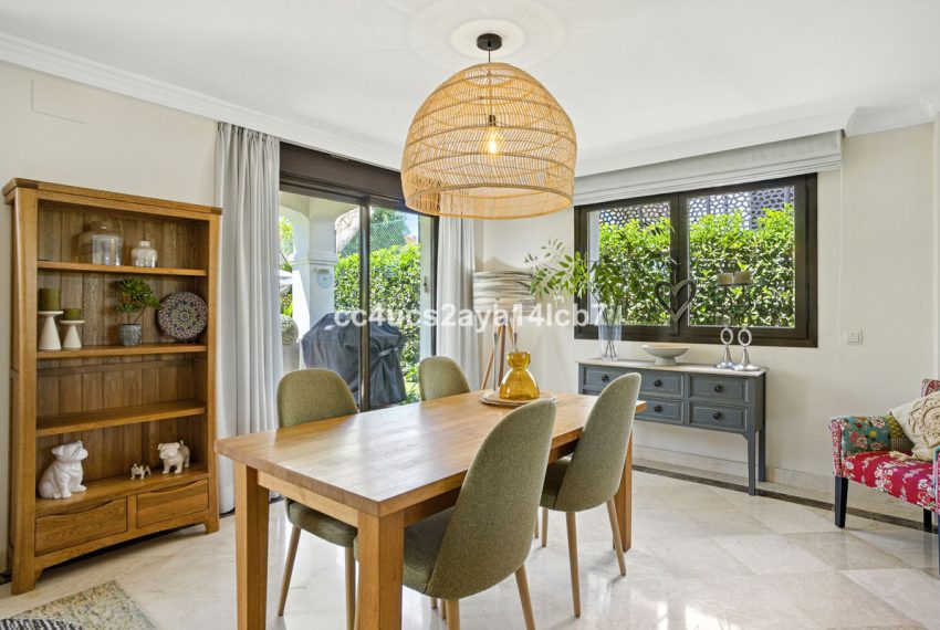 R5137927-Villa-For-Sale-Estepona-Detached-3-Beds-170-Built-13