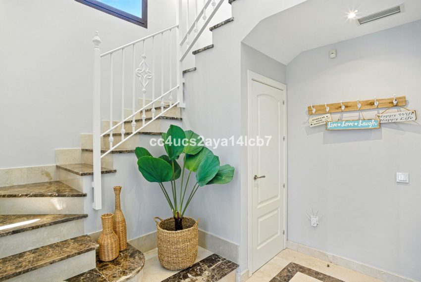 R5137927-Villa-For-Sale-Estepona-Detached-3-Beds-170-Built-18