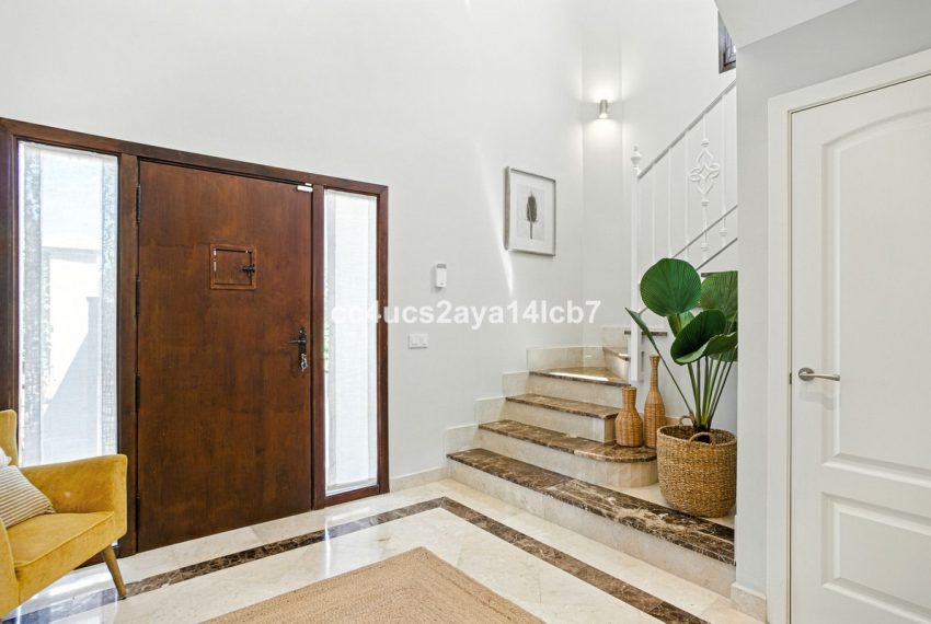 R5137927-Villa-For-Sale-Estepona-Detached-3-Beds-170-Built-19