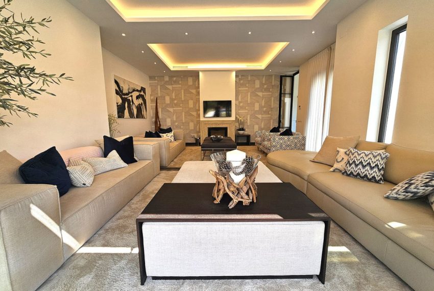 R5138845-Villa-For-Sale-Benahavis-Detached-4-Beds-385-Built-4