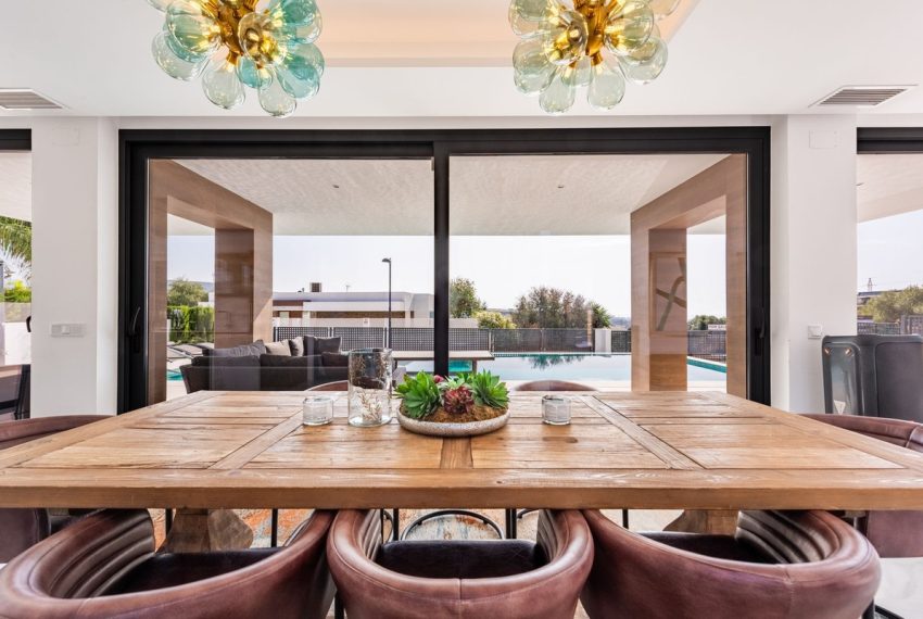 R5139001-Villa-For-Sale-Estepona-Detached-3-Beds-220-Built-8
