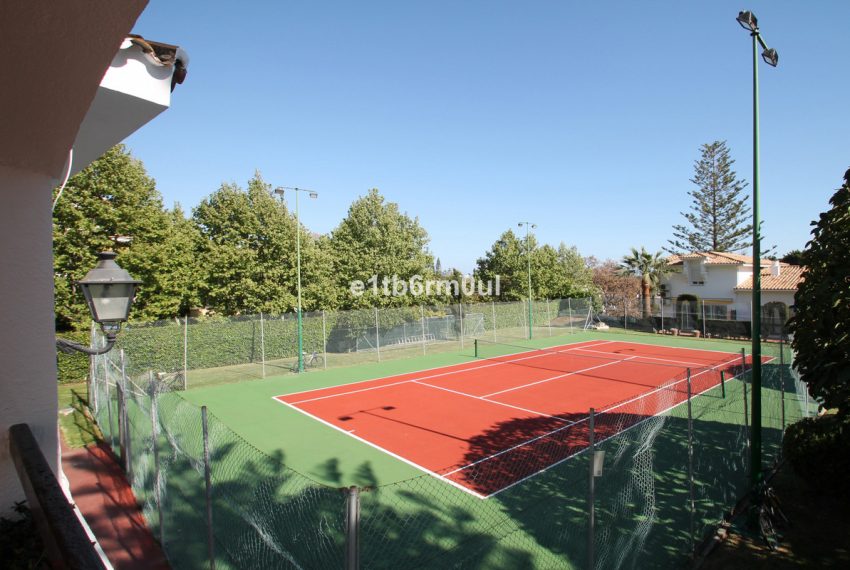 R5139157-Apartment-For-Sale-The-Golden-Mile-Ground-Floor-1-Beds-81-Built-12