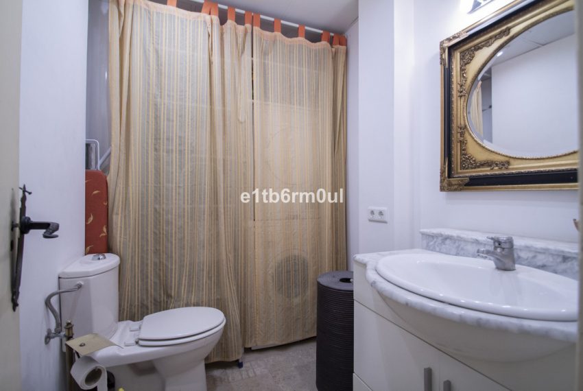 R5139157-Apartment-For-Sale-The-Golden-Mile-Ground-Floor-1-Beds-81-Built-8