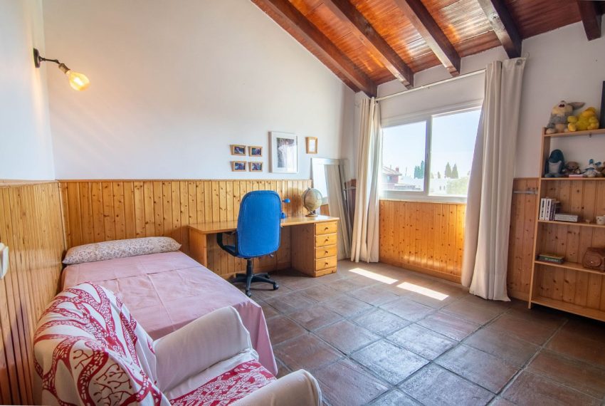 R5140630-Villa-For-Sale-Estepona-Detached-4-Beds-340-Built-9