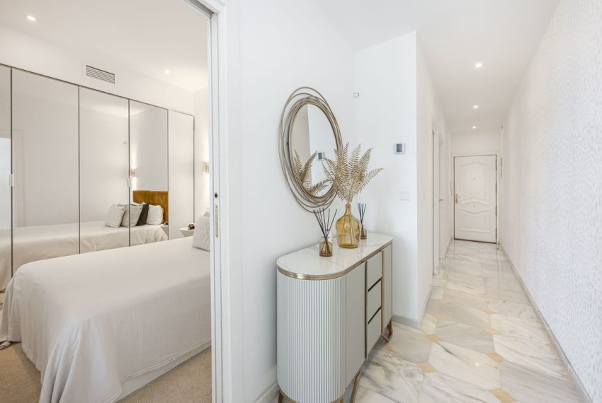 R5141020-Apartment-For-Sale-Puerto-Banus-Middle-Floor-2-Beds-64-Built-17