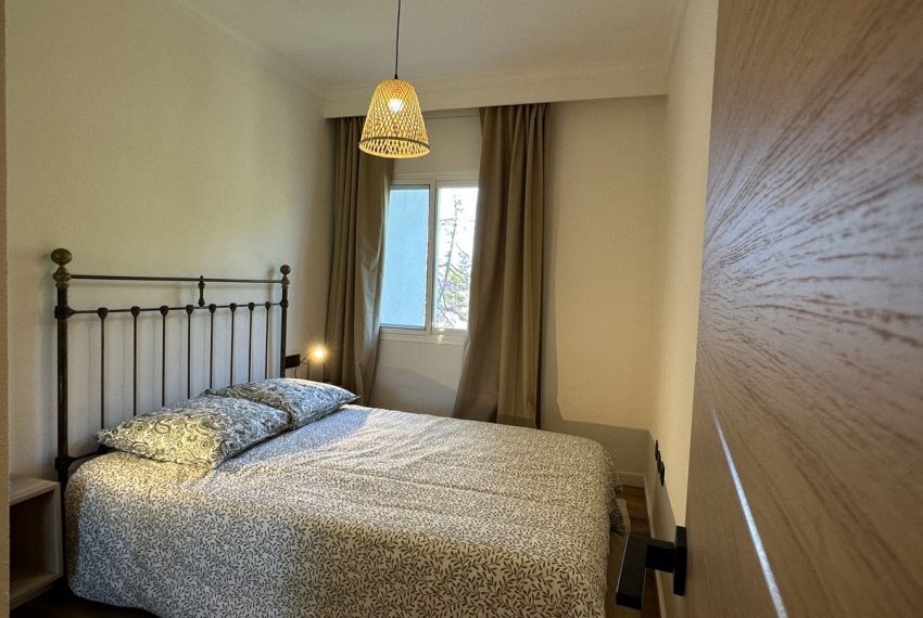 R5142550-Apartment-For-Sale-The-Golden-Mile-Duplex-3-Beds-130-Built-10