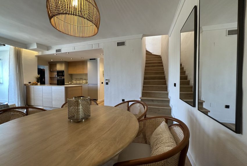 R5142550-Apartment-For-Sale-The-Golden-Mile-Duplex-3-Beds-130-Built-13