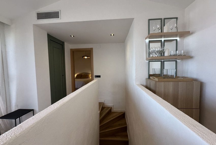 R5142550-Apartment-For-Sale-The-Golden-Mile-Duplex-3-Beds-130-Built-14