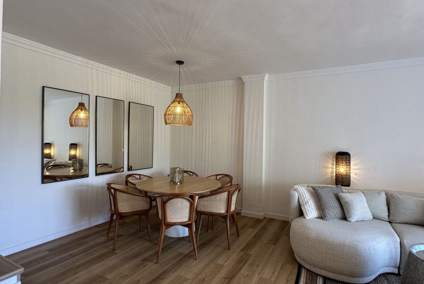 R5142550-Apartment-For-Sale-The-Golden-Mile-Duplex-3-Beds-130-Built-7