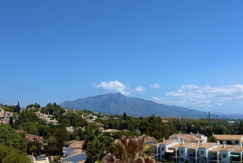 R5142682-Apartment-For-Sale-Benahavis-Penthouse-Duplex-3-Beds-131-Built-2