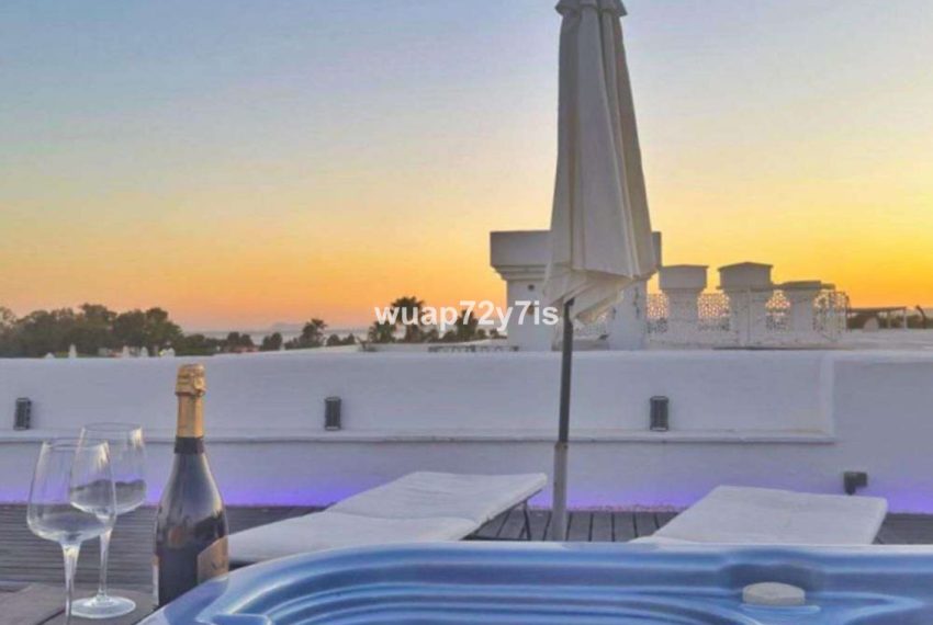R5142793-Apartment-For-Sale-El-Paraiso-Penthouse-2-Beds-59-Built-1