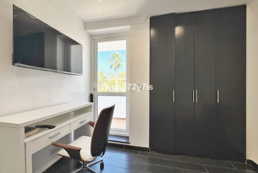 R5142793-Apartment-For-Sale-El-Paraiso-Penthouse-2-Beds-59-Built-15