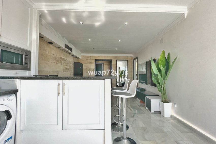 R5142793-Apartment-For-Sale-El-Paraiso-Penthouse-2-Beds-59-Built-7