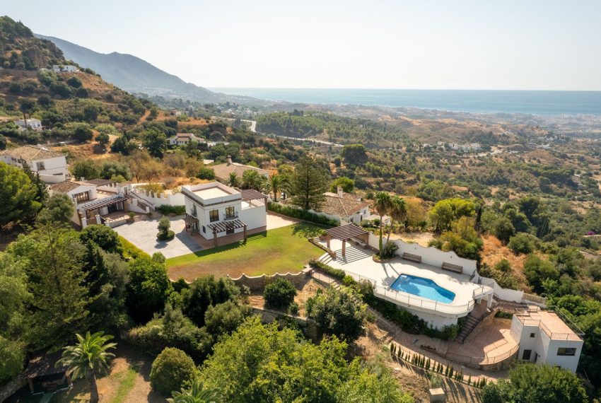 R5142997-Villa-For-Sale-Mijas-Detached-7-Beds-277-Built