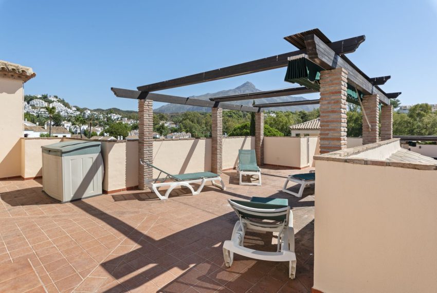 R5143657-Apartment-For-Sale-Nueva-Andalucia-Penthouse-3-Beds-101-Built-3