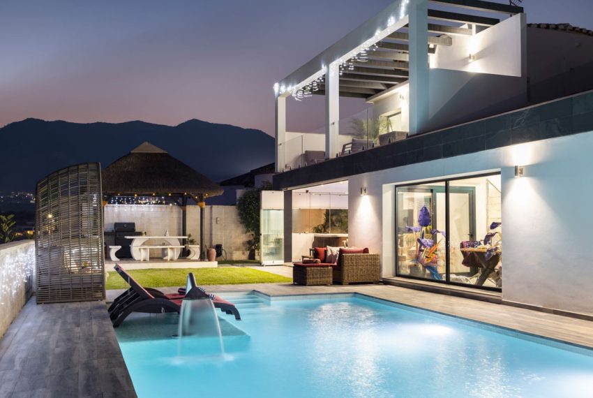 R5144125-Villa-For-Sale-Mijas-Costa-Detached-4-Beds-296-Built-1