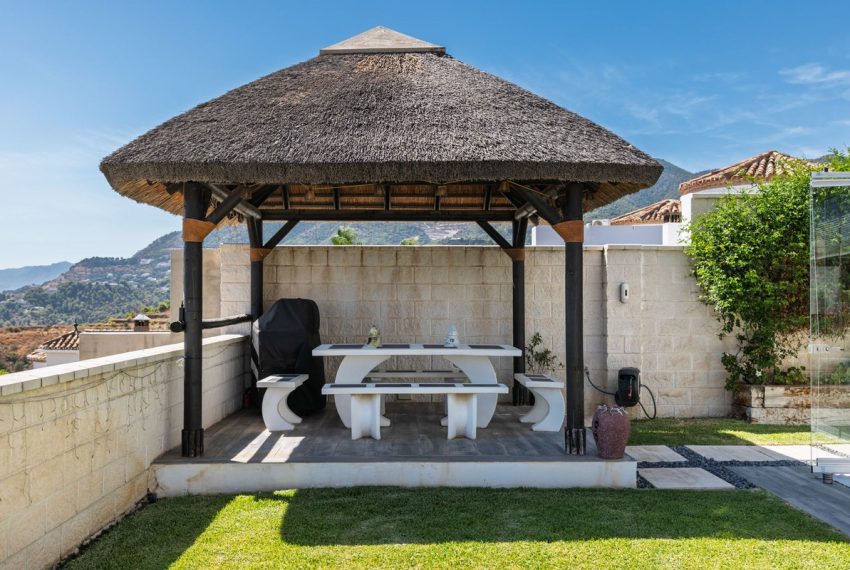 R5144125-Villa-For-Sale-Mijas-Costa-Detached-4-Beds-296-Built-14