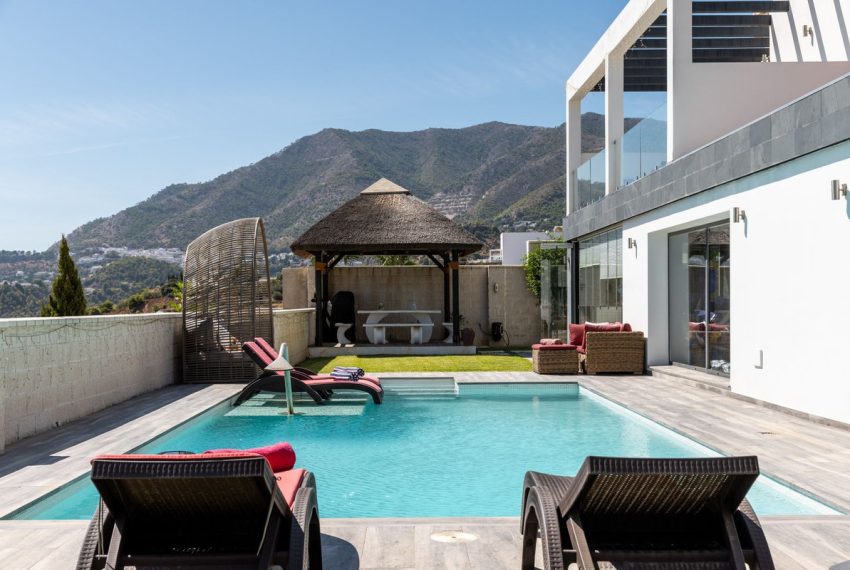 R5144125-Villa-For-Sale-Mijas-Costa-Detached-4-Beds-296-Built-8