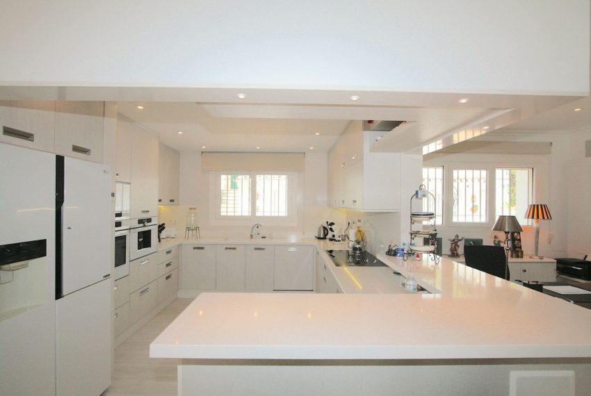 R5145832-Villa-For-Sale-Mijas-Golf-Detached-4-Beds-327-Built-4