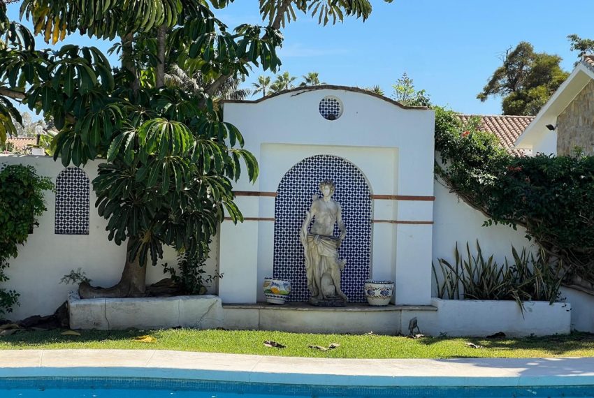 R5145994-Villa-For-Sale-Estepona-Detached-4-Beds-137-Built-11