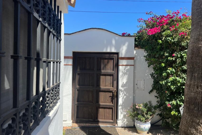 R5145994-Villa-For-Sale-Estepona-Detached-4-Beds-137-Built-12