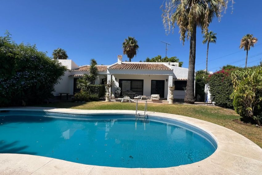 R5145994-Villa-For-Sale-Estepona-Detached-4-Beds-137-Built-15