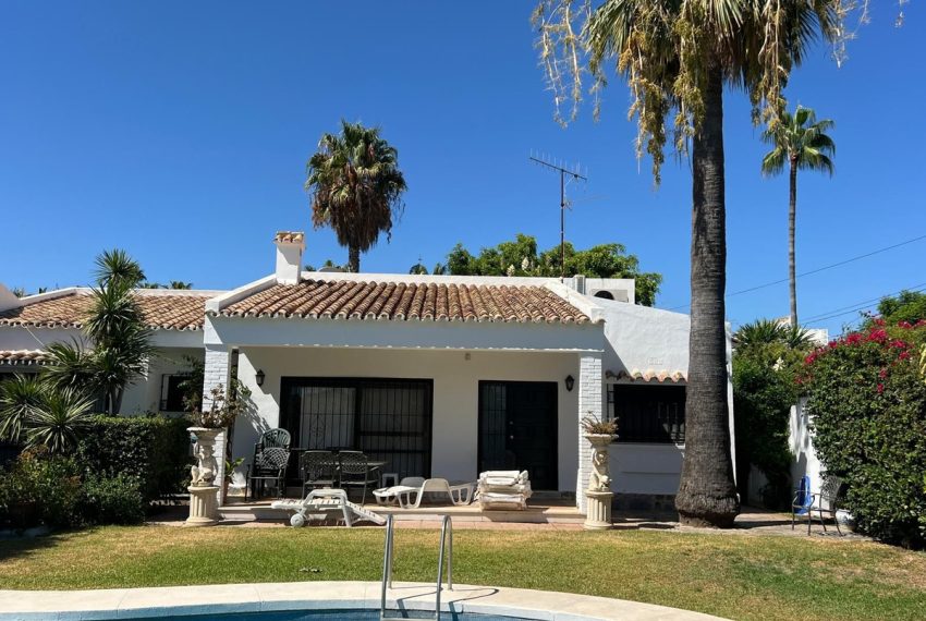 R5145994-Villa-For-Sale-Estepona-Detached-4-Beds-137-Built-8