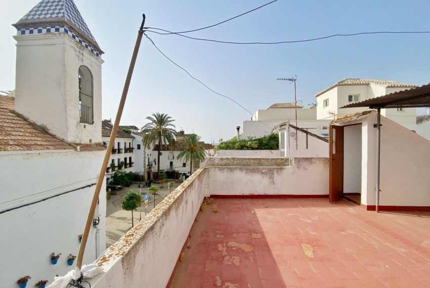 R5146675-Townhouse-For-Sale-Marbella-Terraced-7-Beds-189-Built-1