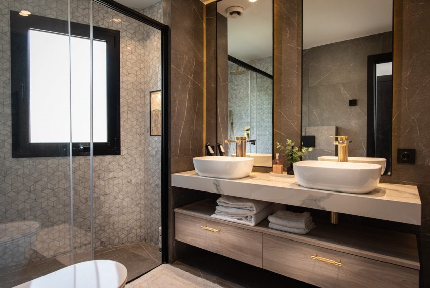 R5147011-Villa-For-Sale-La-Quinta-Detached-5-Beds-386-Built-14