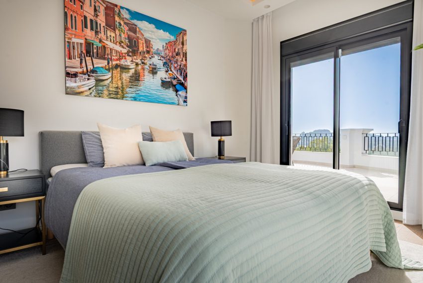 R5147011-Villa-For-Sale-La-Quinta-Detached-5-Beds-386-Built-16