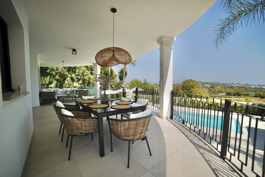 R5147011-Villa-For-Sale-La-Quinta-Detached-5-Beds-386-Built-2