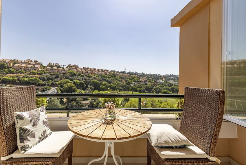 R5147146-Apartment-For-Sale-Elviria-Penthouse-2-Beds-102-Built-2