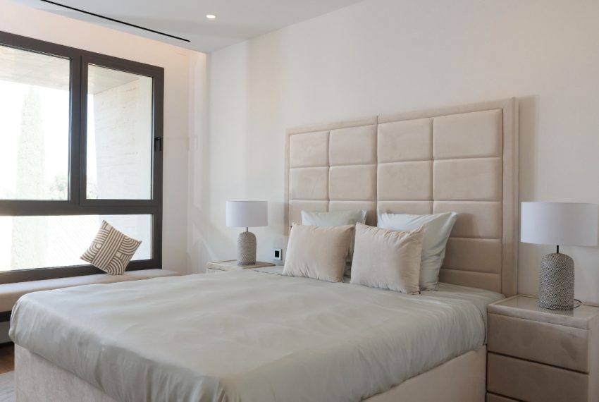 R5147437-Apartment-For-Sale-The-Golden-Mile-Penthouse-3-Beds-588-Built-4
