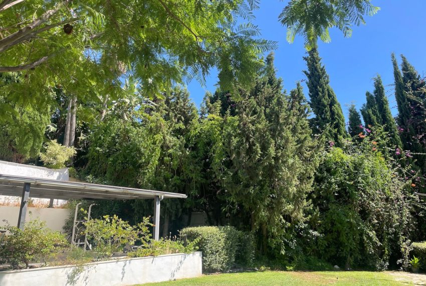 R5147461-Villa-For-Sale-Nueva-Andalucia-Detached-5-Beds-441-Built-16