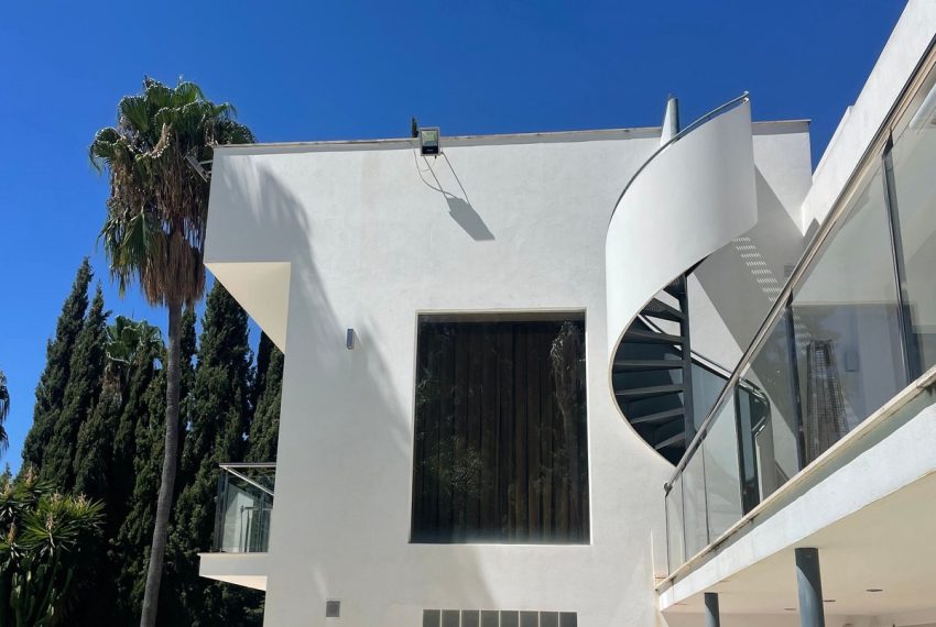 R5147461-Villa-For-Sale-Nueva-Andalucia-Detached-5-Beds-441-Built-3