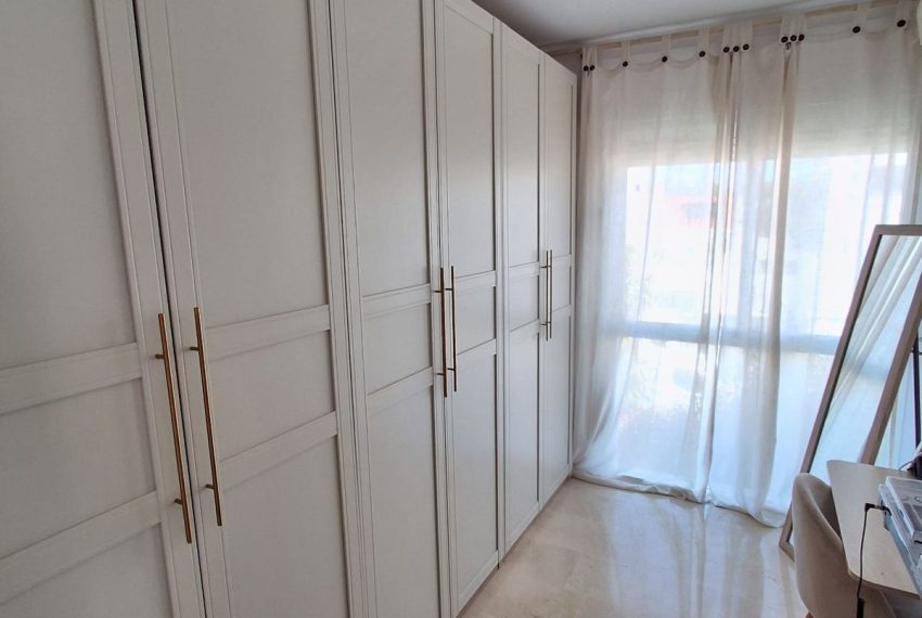 R5148199-Villa-For-Sale-Nueva-Andalucia-Semi-Detached-4-Beds-142-Built-18