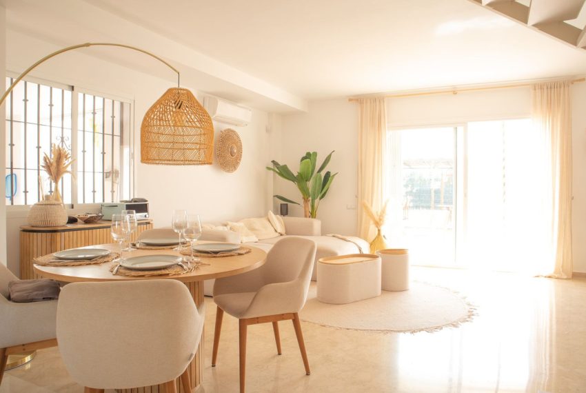 R5148199-Villa-For-Sale-Nueva-Andalucia-Semi-Detached-4-Beds-142-Built-2