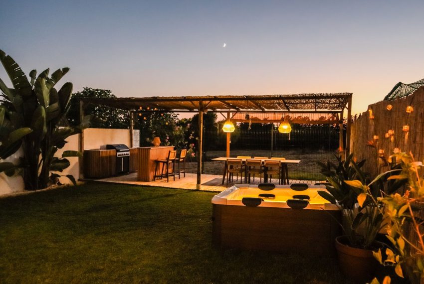 R5148199-Villa-For-Sale-Nueva-Andalucia-Semi-Detached-4-Beds-142-Built-8