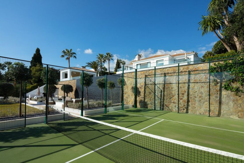 R5148595-Villa-For-Sale-Nueva-Andalucia-Detached-5-Beds-695-Built-7