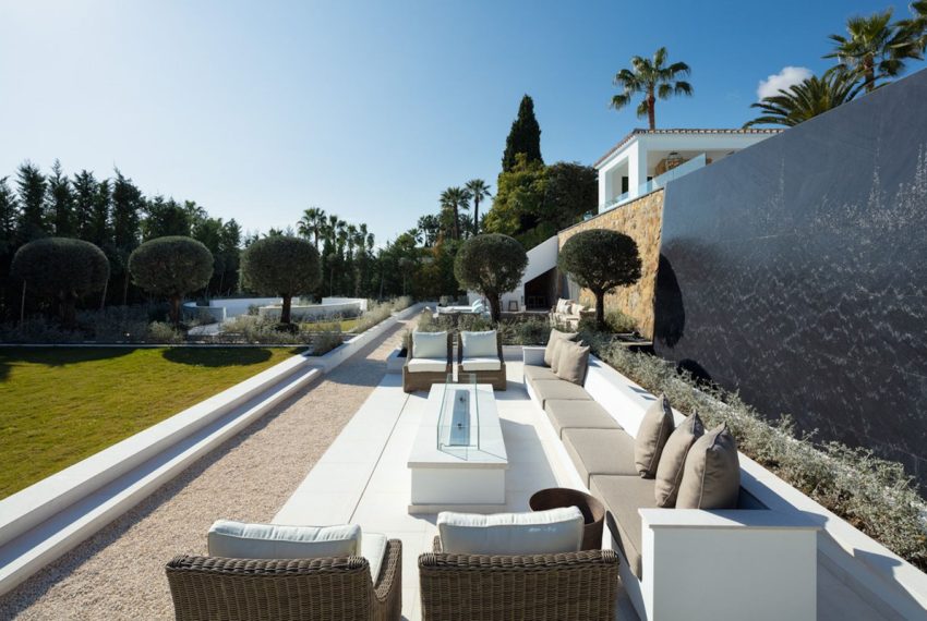 R5148595-Villa-For-Sale-Nueva-Andalucia-Detached-5-Beds-695-Built-9