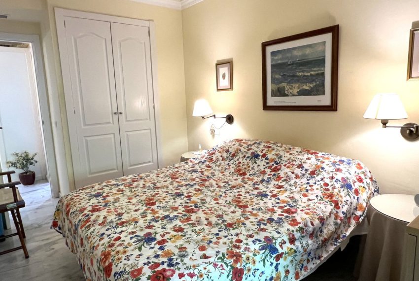 R5148733-Apartment-For-Sale-The-Golden-Mile-Middle-Floor-1-Beds-71-Built-6