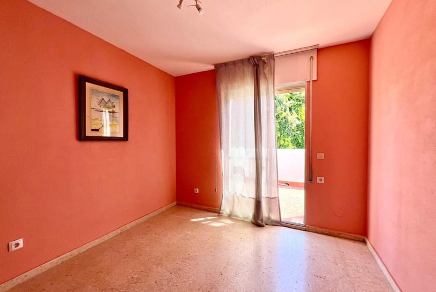 R5148742-Apartment-For-Sale-Elviria-Penthouse-3-Beds-74-Built-2